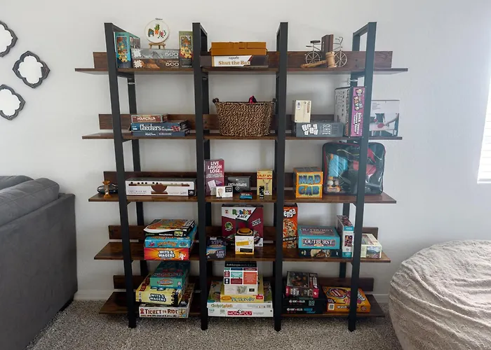 Family Home: Game + Yard Near Spring Training