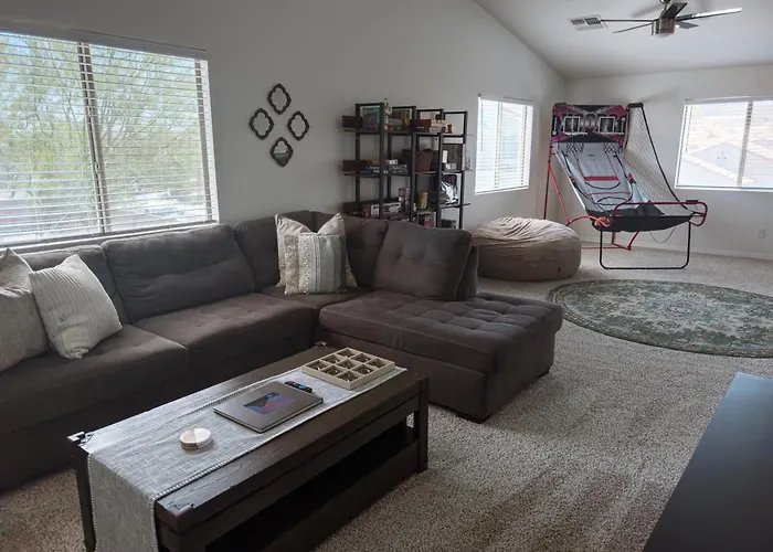 Holiday home Family Home: Game + Yard Near Spring Training